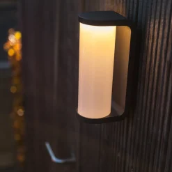 Adalyn udendørs LED-væglampe