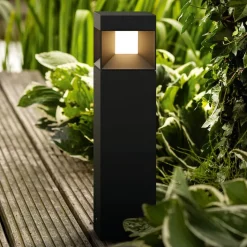 Anderledes designet LED sokkellampe Parterre