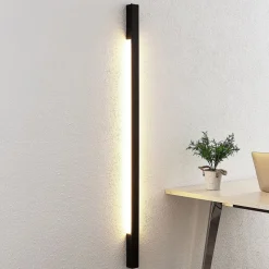 Arcchio Ivano LED-væglampe, 130 cm, sort