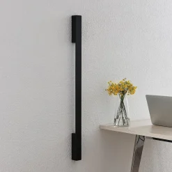 Arcchio Ivano LED-væglampe, 91 cm, sort