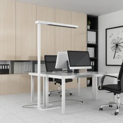 Arcchio LED-gulvlampe til kontor Susi, hvid, sensor, touchdæmper