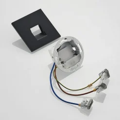 Arcchio LED-indbygningslampe Vexi, 7,5 cm x 7,5 cm, sort, CCT