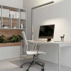 Arcchio LED-klemmelampe Jolinda, sølv, metal, dæmpbar