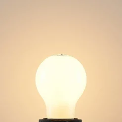 Arcchio LED-pære E27 8W 2.700K dæmpbar, opal