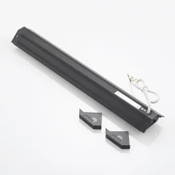 Arcchio LED-underskabsbelysning Ovano, 62 cm, sort, aluminium