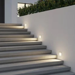 Arcchio LED-vægindbygningslampe Zamo, lamel, hvid, metal, IP65