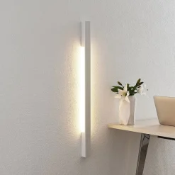 Arcchio LED-væglampe Ivano, 91 cm, hvid, aluminium