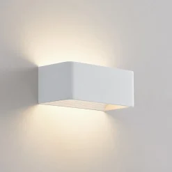 Arcchio LED-væglampe Karam, 20 cm, hvid, metal, op/ned