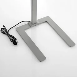 Arcchio Nelus LED-gulvlampe, bevægelsessensor