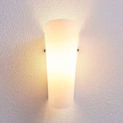 Aurora - elegant væglampe med glasskærm
