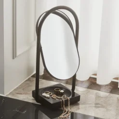 AYTM Angui bordspejl, sort, højde 35 cm, glas, marmor