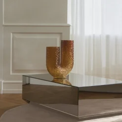 AYTM Arura-vase, ravfarvet, højde 40 cm, bredde 34 cm, glas