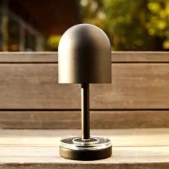 AYTM LED-bordlampe Luceo, sort, IP44