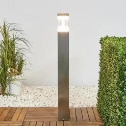 Baily - Vejlampe i stål med LED