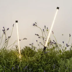 Bambou 1068 LED lampe med jordspyd, sort, aluminium/glas, højde 80 cm