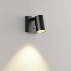 CAN TILT vægspot, sort, 10 x 10 cm, metal GU10 kontakt