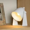 Chago bordlampe i metal, hvid