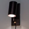 Dæmpbar Carrie væglampe med kabel og stik