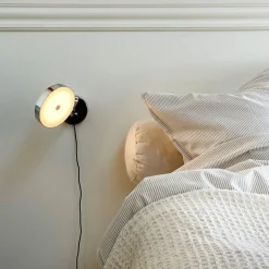 Dyberg Larsen LED-væglampe Starlight, krom Ø 14 cm dæmpbar