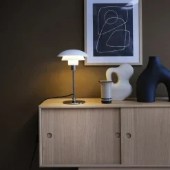 Dyberg Larsen Morph bordlampe, hvid, højde 35 cm, metal