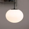 Dyberg Larsen Princess hængelampe, opal/sort, Ø 28 cm