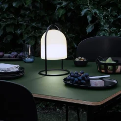 Eva Solo LED-solcellelampe SunLight, 30 cm, IP65, dæmpbar