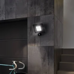Faedo 3 udendørs LED-spot med sensor, hvid, 30 W