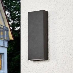 Flad LED-udendørsvæglampe Corda