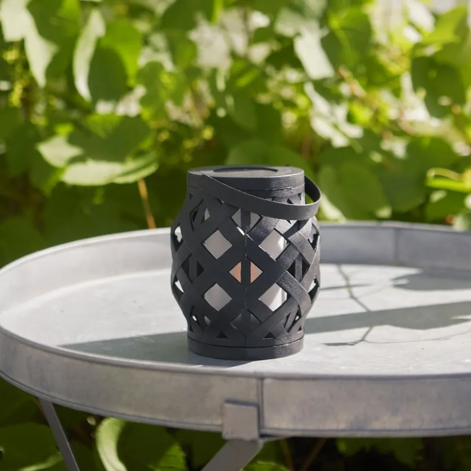 Flame Lantern LED-lygte, sort, højde 16 cm