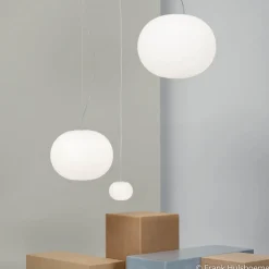 FLOS Glo-Ball - sfærisk hængelampe 33 cm