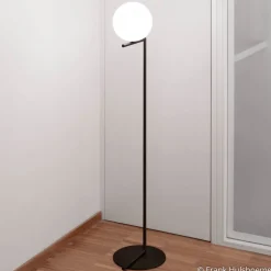 FLOS IC F2 gulvlampe sort Ø 30 cm