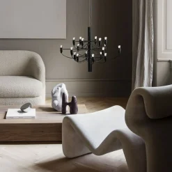 FLOS 2097/18 LED-lysekrone, matteret, sort
