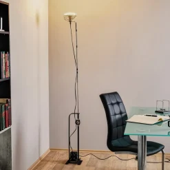 FLOS Toio Limited Edition gulvlampe, sort, metal, 195 cm