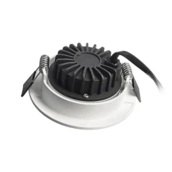 Forsænket loftlampe Dione, IP44, 2.700 K, hvid, dæmpbar