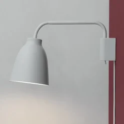 FRITZ HANSEN Caravaggio væglampe, hvid
