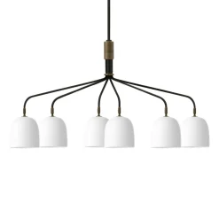 GUBI Lysekrone Howard 6-lys 134x73 cm gunmetal/hvid