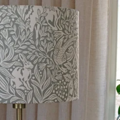 Gulvlampe Amy, Eldertree grøn/guld, højde 150 cm, E27