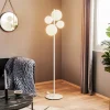 Gulvlampe Dione, 4 lyskilder, hvid