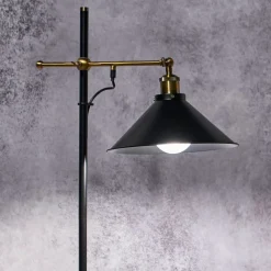 Gulvlampe Lenius med bevægelig skærm