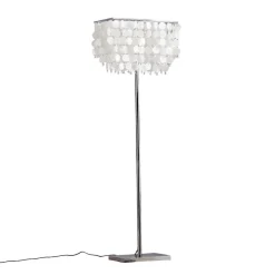 Gulvlampe Makani, krom, med muslingedekor