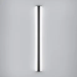 Helestra LED-spejllampe LOOM, længde 90 cm, sort, IP44