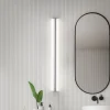 Helestra LED-spejllampe LOOM, længde 90 cm, krom, IP44