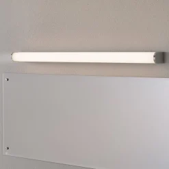 Helestra Ponto LED-væglampe, IP44 90 cm
