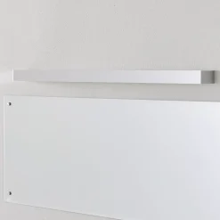 Helestra Theia LED-spejllampe, forkromet, 90 cm