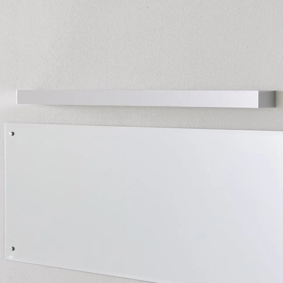 Helestra Theia LED-spejllampe, forkromet, 90 cm