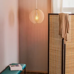 Hængelampe Paz af trælameller Ø 42 cm, krom