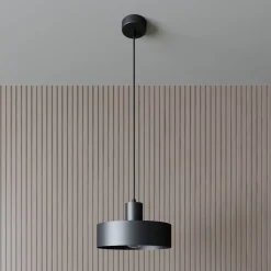 Hængelampe Rif i metal, sort, Ø 25 cm