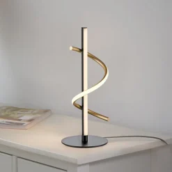 JUST LIGHT. Emanda LED-bordlampe, jern, sort-messing