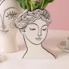 KARE Favola Lady-vase, højde 25 cm, keramik, sort/hvid