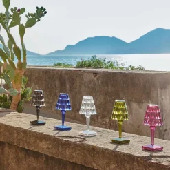 Kartell LED-bordlampe Batteri, 30 cm, røggrå, IP54